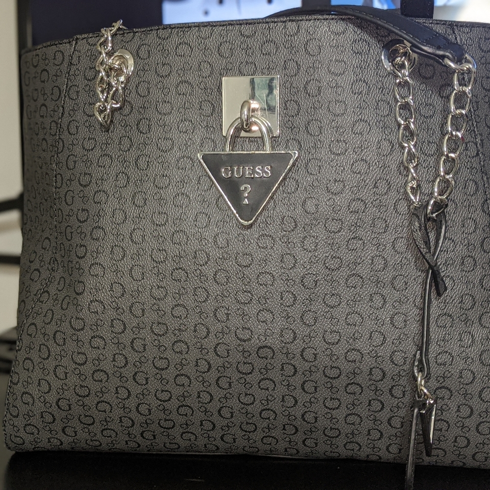 Guess bag